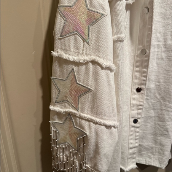 Fantastic Fawn White Frayed Jacket with Star Accents - L - Picture 3 of 6
